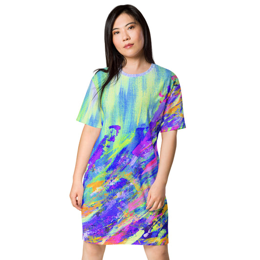 Flowing Waves T-shirt dress