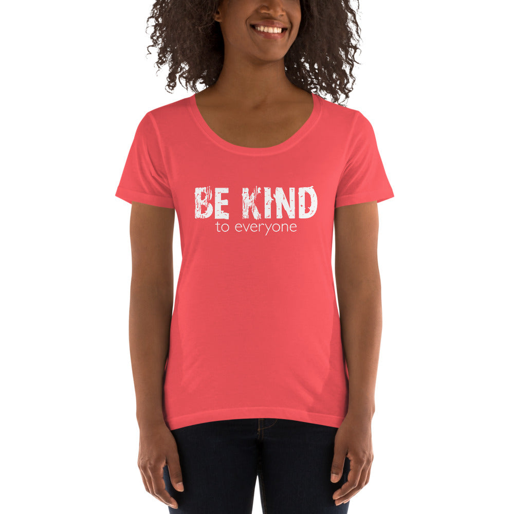 BE KIND Scoopneck T-Shirt